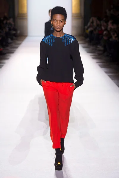 Look 72